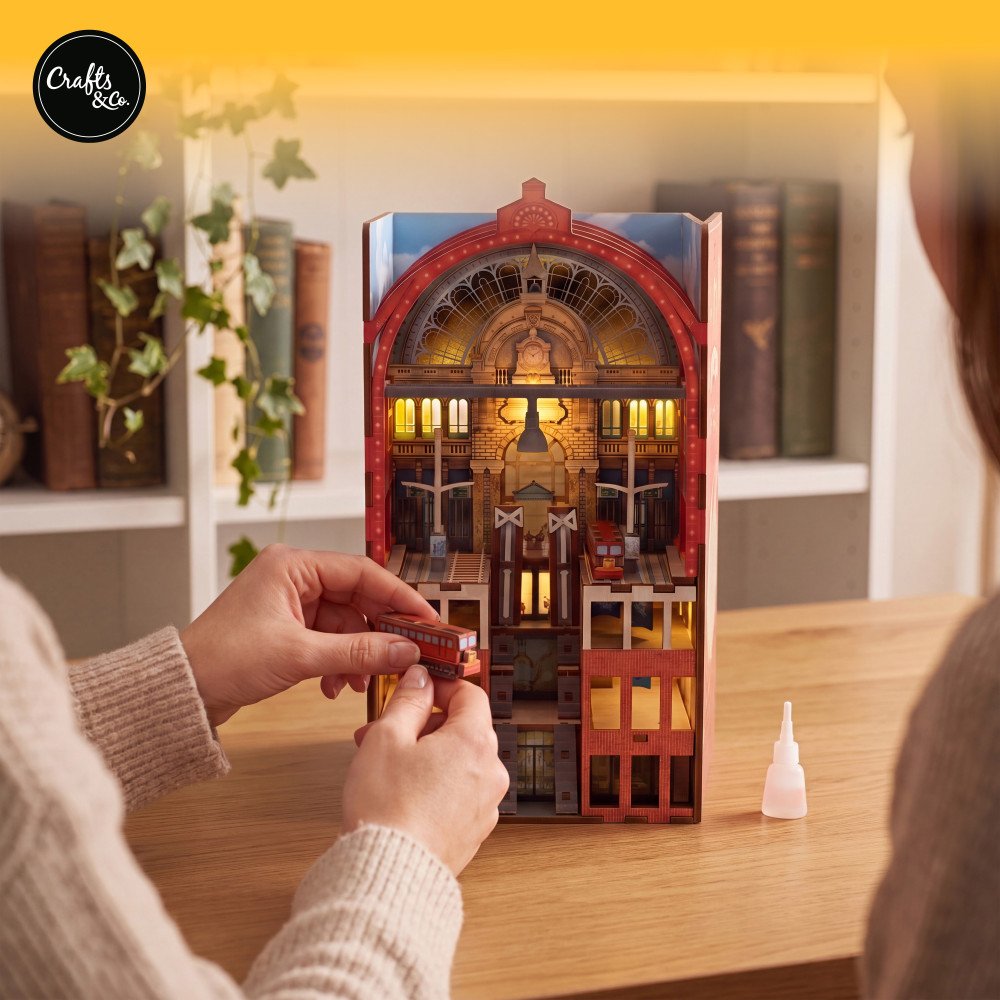 Book Nook Bouwpakket - Spoorwegkathedraal - Dubbelzijdig